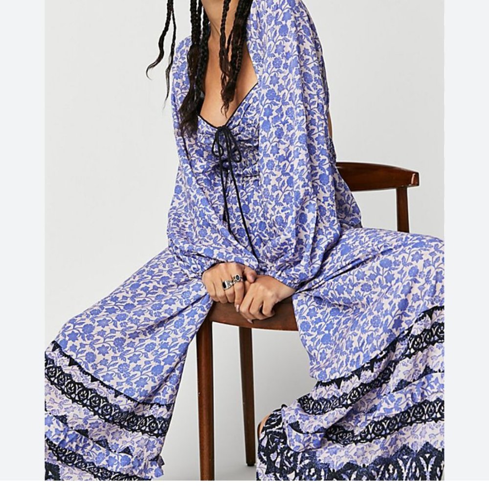NEW FREE PEOPLE soulmate jumpsuit xl flowy light fabric xl
